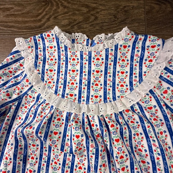 Lanz of Salzburg Girls Long-Sleeve Floral Hearts Classic Nightgown M 7/8 NWT - Picture 7 of 13